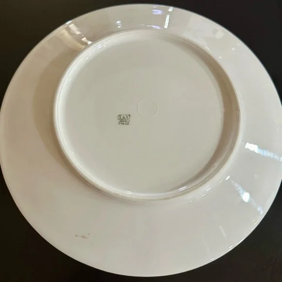 VINTAGE/ANTIQUE T&V LIMOGES FRANCE GOLD RIM WITH FLORAL PLATE - Picture 4 of 7